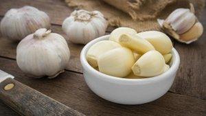 bawang-putih-kaya-akan-senyawa-sulfur.jpg