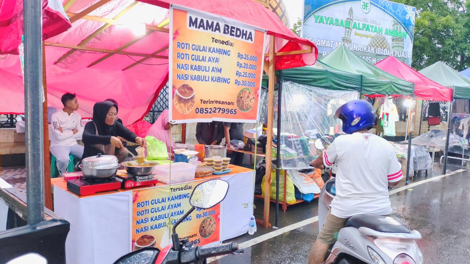 Nasi Kebuli dan Roti Gulai di Kawasan Masjid Al-Fatah Ini Bisa Jadi Pilihan Berbuka Puasa