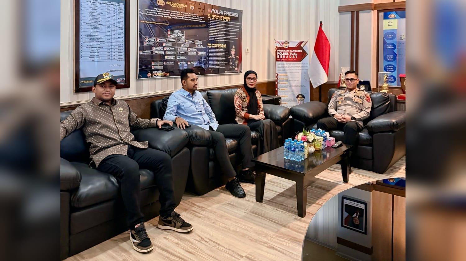 Soal Upaya Bom Ikan di Tayando, Pimpinan DPRD Tual Gelar Pertemuan bersama Kapolres