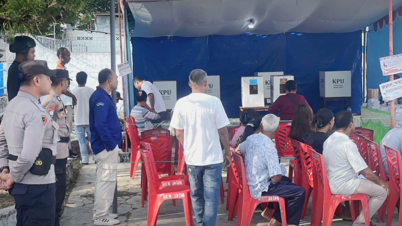 Pengamanan-TPS-di-TPS-Tanimbar-hj.jpg