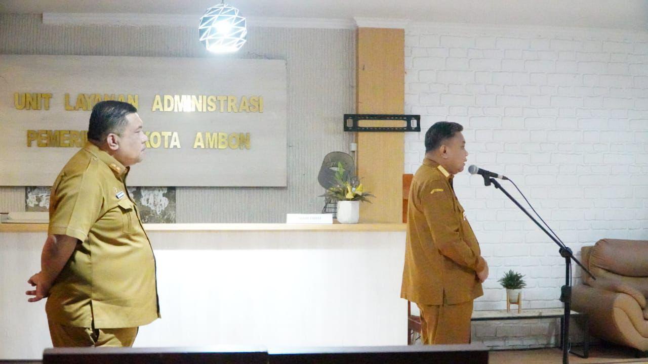 Penjabat-Wali-Kota-Ambon-Dominggus-Kaya-454566.jpg