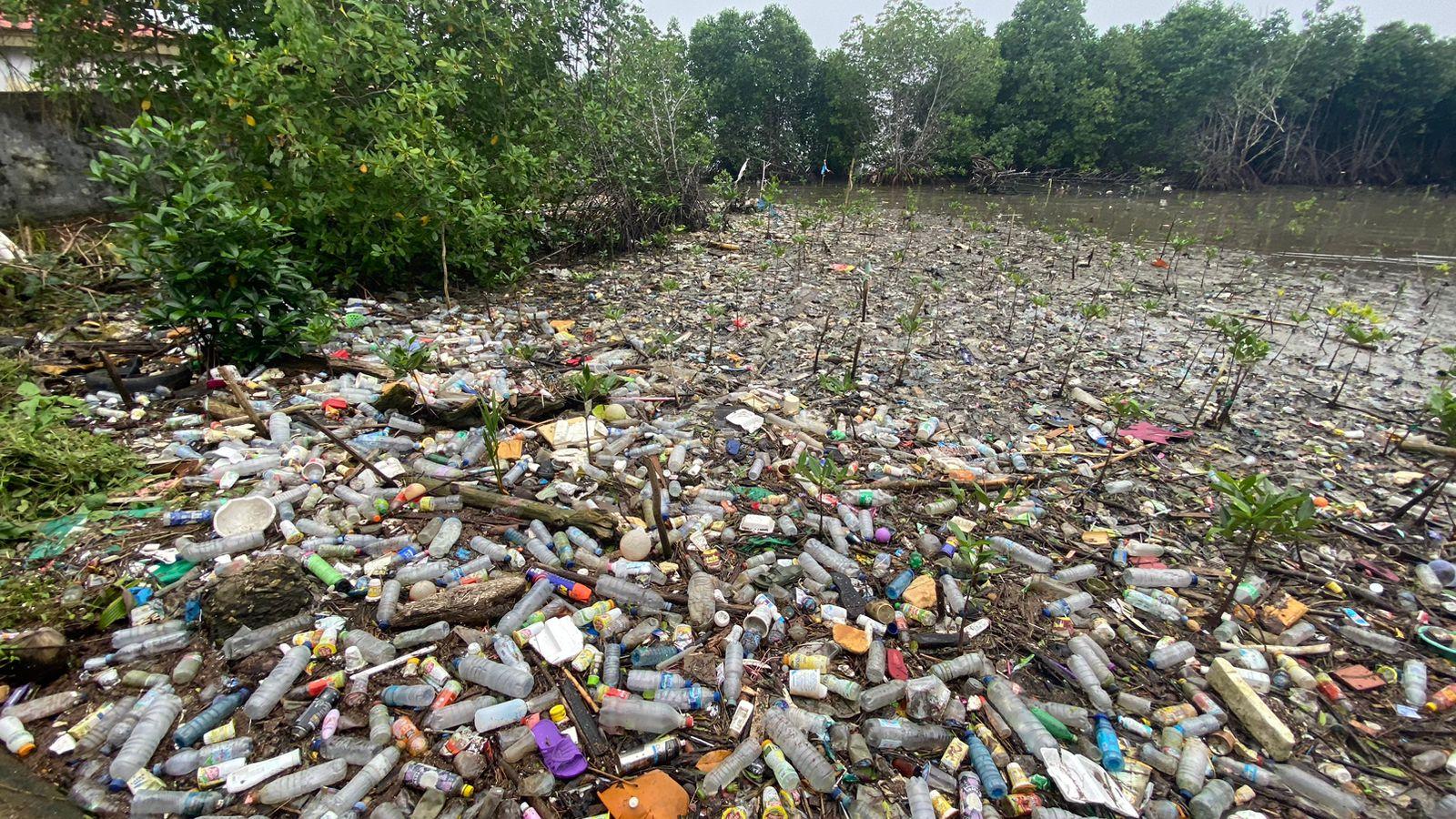 Tumpukan-sampah-poka-6278282.jpg