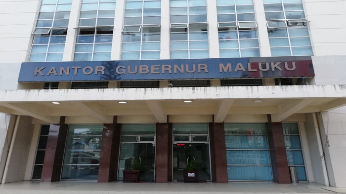 gedung-kantor-gubernur-maluku-terlihat-sepi-sejak-covid-19-mewabah.jpg