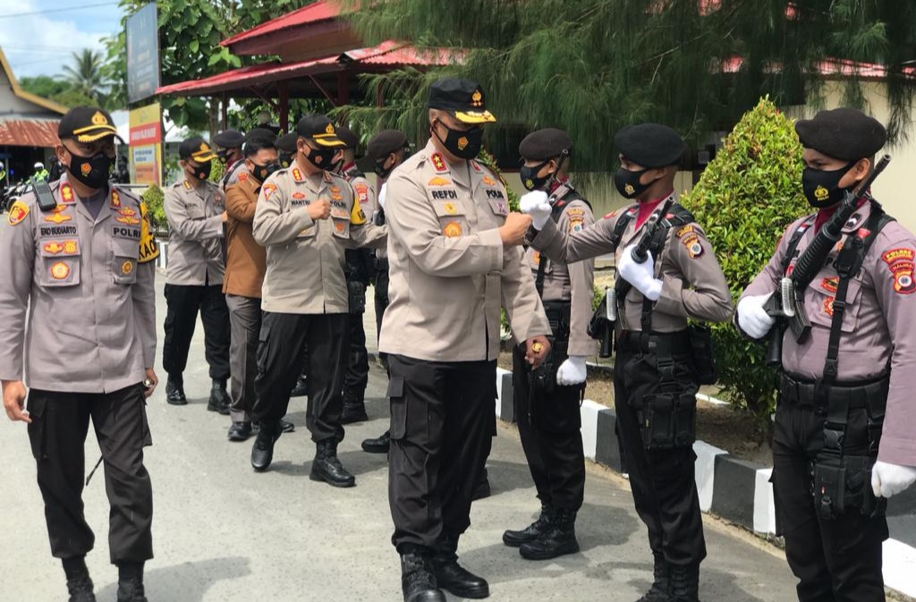 kapolda-maluku-irjen-pol-refdi-andri-saat-kunjungan-kerja-di-mapolres-kepulauan-aru.jpg