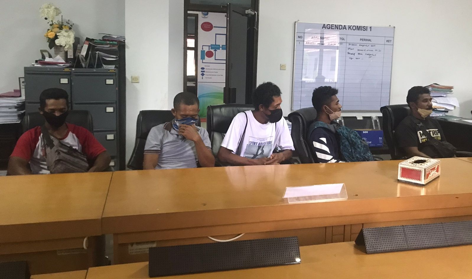 Dipecat Sepihak, Karyawan PT PDM Mengadu ke DPRD Ambon