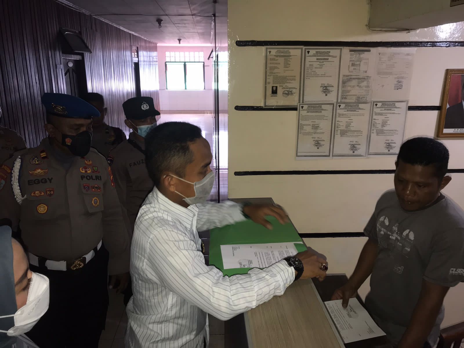 Cek Narkoba, Air Liur Tamu Penginapan di Ambon Diperiksa