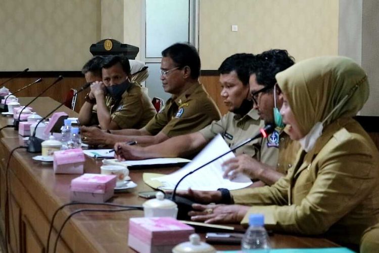 Guru Honorer yang Dipecat karena Unggah Gaji Kini Kembali Mengajar, Kepala Sekolah sudah Minta Maaf