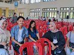 1682023-Fans-Prilly.jpg