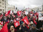 2132022-demonstran-tunisia.jpg
