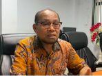 Ketua-Komisi-II-DPRD-Kota-Ambon-Nathan-Polanda.jpg