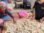Penjual-bawang-2727272.jpg