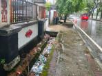 Sampah-Depan-Un.jpg