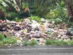 Sampah-baru-salahutu.jpg