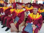 Wisuda-lansia.jpg