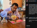 hotman-paris-pamer-makan-popcorn-berlapis-emas-rp-50-juta.jpg