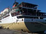 kapal-motor-km-tilongkabila-saat-hendak-merapat-di-pelabuhan-labuan-bajo.jpg