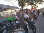 kuliner-kaki-lima-di-kawasan-kota-jawa-teluk-ambon-dipadati-pengunjung.jpg