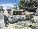 mobil-terbakar-di-amahai-malteng.jpg