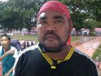pelatih-kepala-tulehu-fc-sany-tawainela.jpg