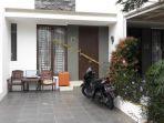 rumah-lokasi-penusukan-suami-terhadap-istri-di-bilangan-paku-jaya.jpg