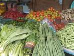 Harga Sayur Mayur di Pasar Impres Namlea Stabil, Kacang Panjang Masih Terbatas