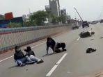 tiga-anak-perempuan-berboncengan-motor-terjatuh-di-jalan-tol.jpg