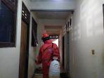 tim-act-lakukan-penyemprotan-disinfektan-di-kawasan-ambon.jpg