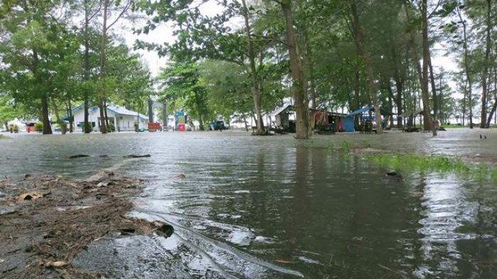Waspada Datang ke Tempat Wisata di Musim Penghujan
