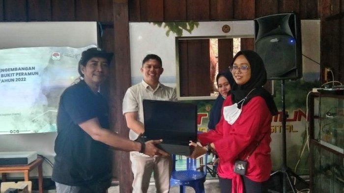 Bukit Peramun Terpilih Pariwisata Positif,  Arsel Community Terima Bantuan Kemenparekraf