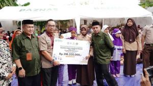 20250918_penyerahan-beasiswa.jpg