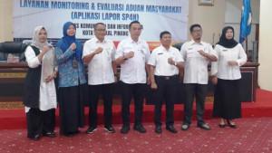 20251022_berfoto-bersama.jpg
