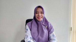 Kepala-DPMPTK-Bateng-Aisyah-Sisylia.jpg