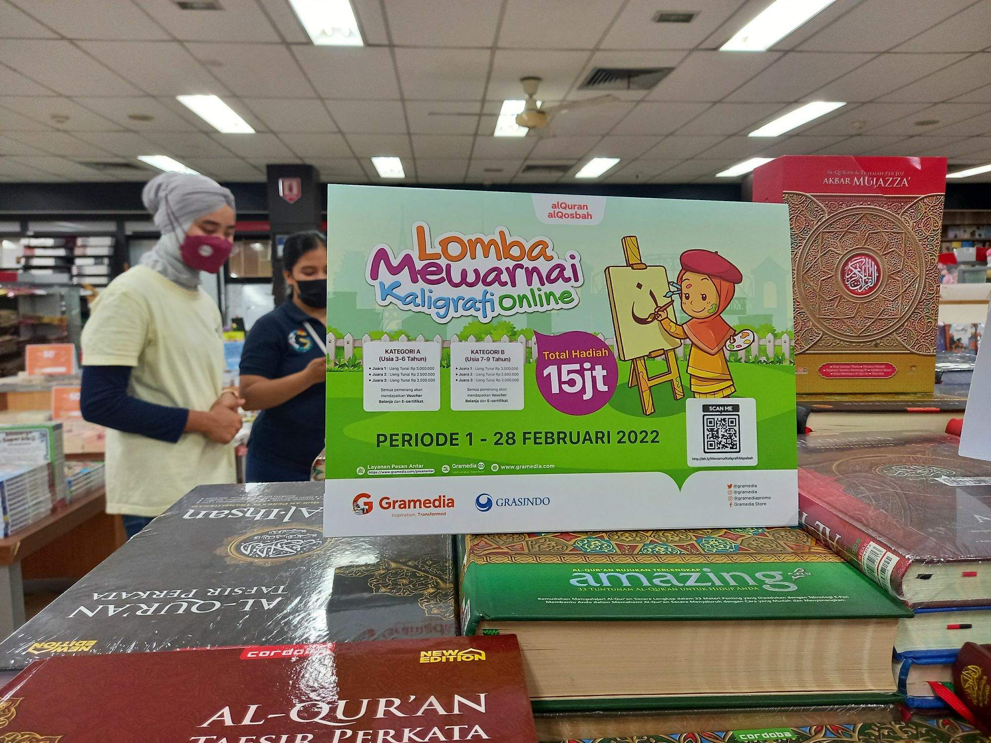 Display-lomba-mewarnai-kaligrafi-online-di-Gramedia-Pangkalpinang.jpg