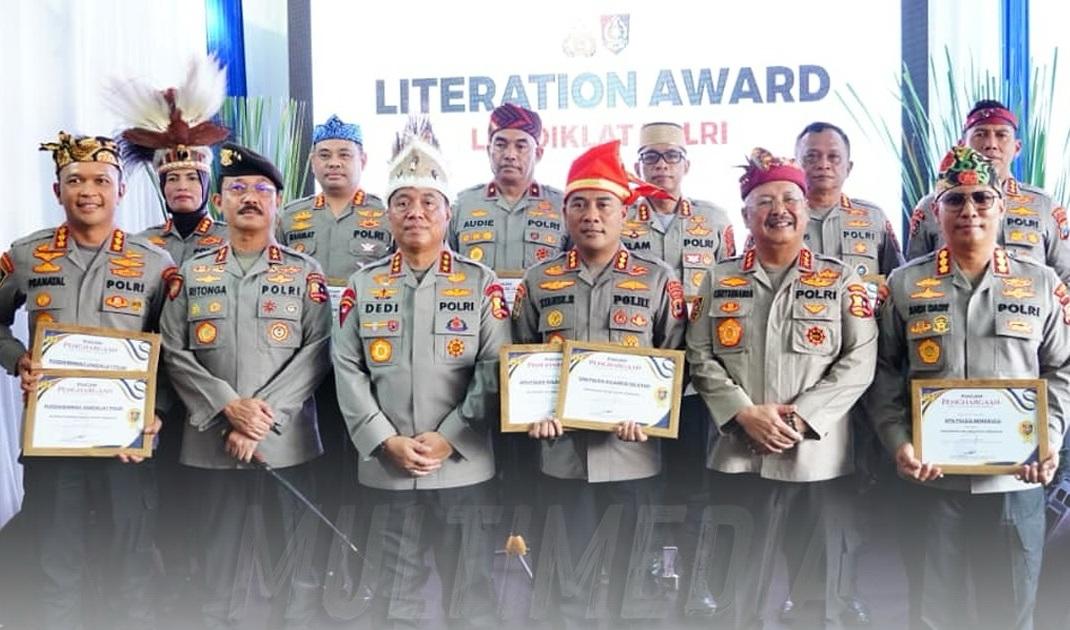 Lemdiklat-Literation-Expo-2025-di-Balai-Budaya-Jakarta-Senin-258.jpg