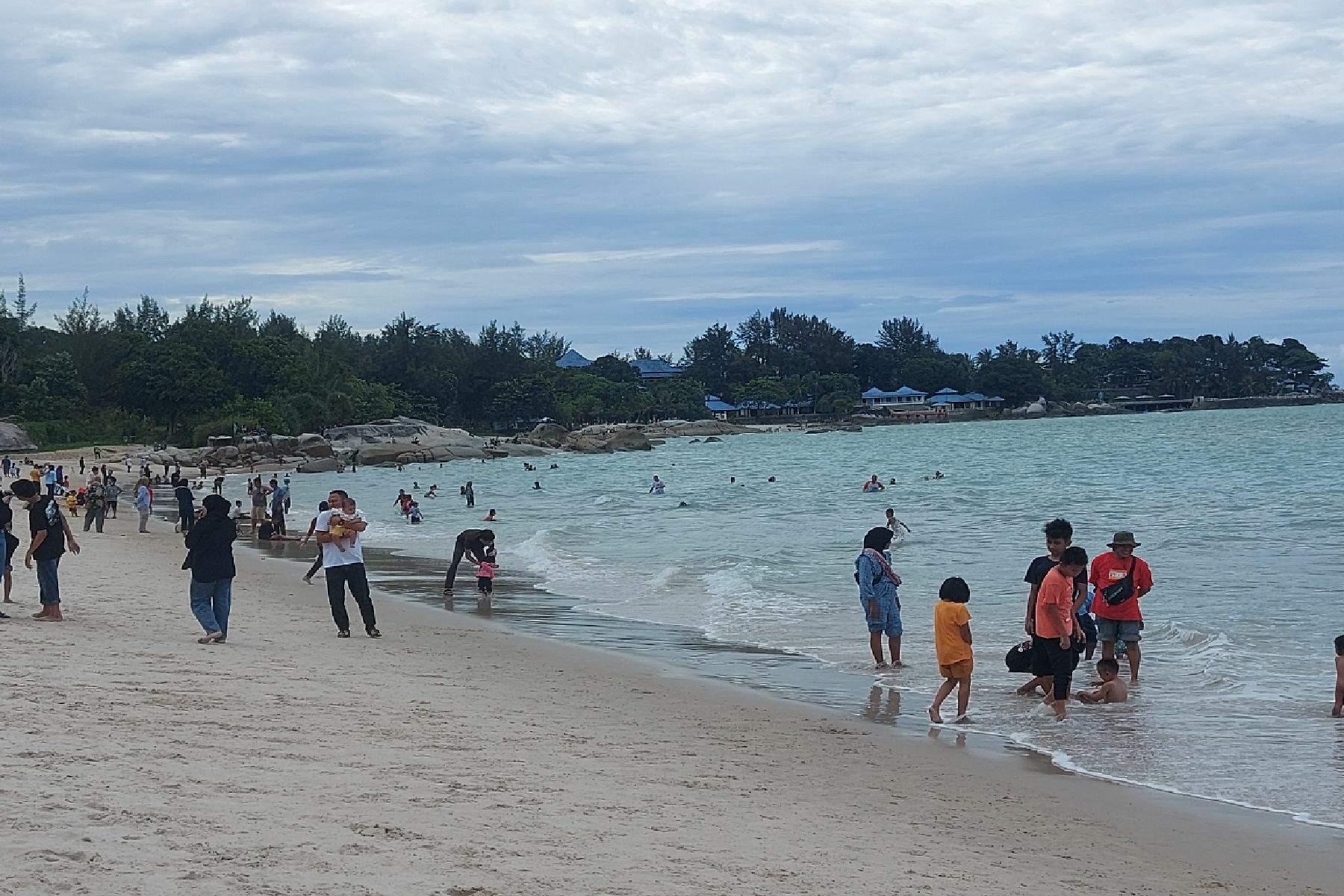 Hari Terakhir Libur Lebaran, 5.000 Wisatawan Kunjungi Pantai Tikus Emas