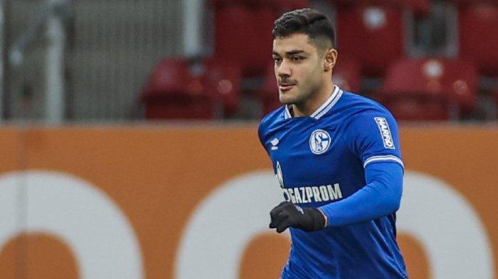 pemain-schalke-04-asal-turki-ozan-kabak.jpg