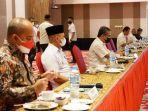 20220202_Wali-Kota-Pangkalpinang-Maulan-Aklil-mengikuti-RUPSLB-BPRS.jpg