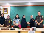20250729_penyerahan-uang-denda.jpg