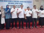 20251022_berfoto-bersama.jpg