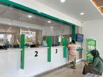Nasabah-saat-bertransaksi-di-loket-Kantor-Pegadaian-Cabang-Pangkalpinang.jpg