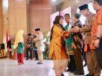 Pengukuhan-guru-penggerak-Kabupaten-Belitung-yang-berlangsung-di-Gedung-Serbaguna-Pemkab-Belitung.jpg