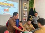 Petugas-Lapas-Kelas-IIB-Tanjungpandan-bersama-Disdukcapil-Belitung.jpg
