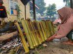 Proses-pembuatan-Lemang-Bu-Padang-di-rumahnya-di-Pintu-Air-Kota-Pangkalpinang-Selasa-54.jpg