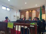 Terdakwa-Andi-Padri-Als-Paten-saat-menjalani-sidang.jpg