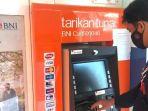 mesin-atm-bank-bni-di-kawasan-gkb-gresik.jpg