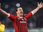 zlatan-ibrahimovic-saat-memperkuat-ac-milan.jpg