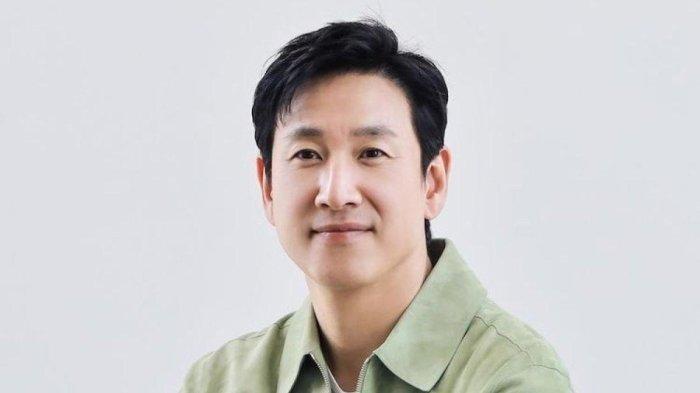 Aktor Korsel Lee Sun Kyun Ditemukan Meninggal di Mobilnya, Simak Profil Lengkap Bintang Parasite Ini
