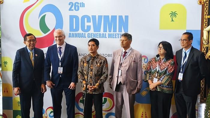 Dari Bali Wamenkes Beber Kans Indonesia Memimpin Industri Vaksin Dunia, Tantangan Ada di Harga Jual