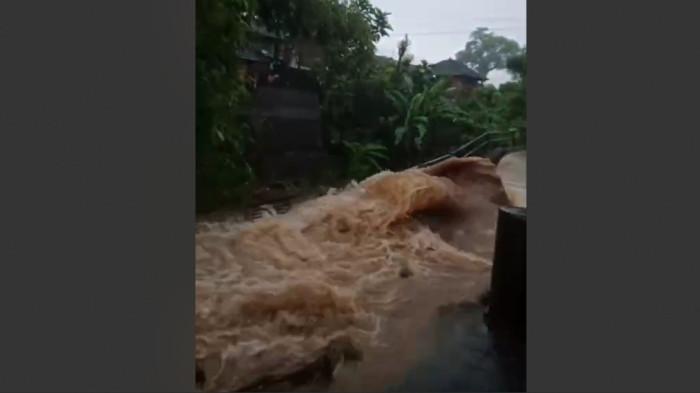 Kisah Pekak Payu Terseret Banjir di Gianyar, Bali, Diselamatkan Secara Dramatis