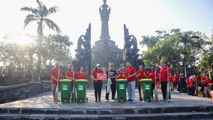 Bentuk Kepedulian Lingkungan, ACE Gelar Aksi Kebersihan di Lapangan Niti Mandala Renon